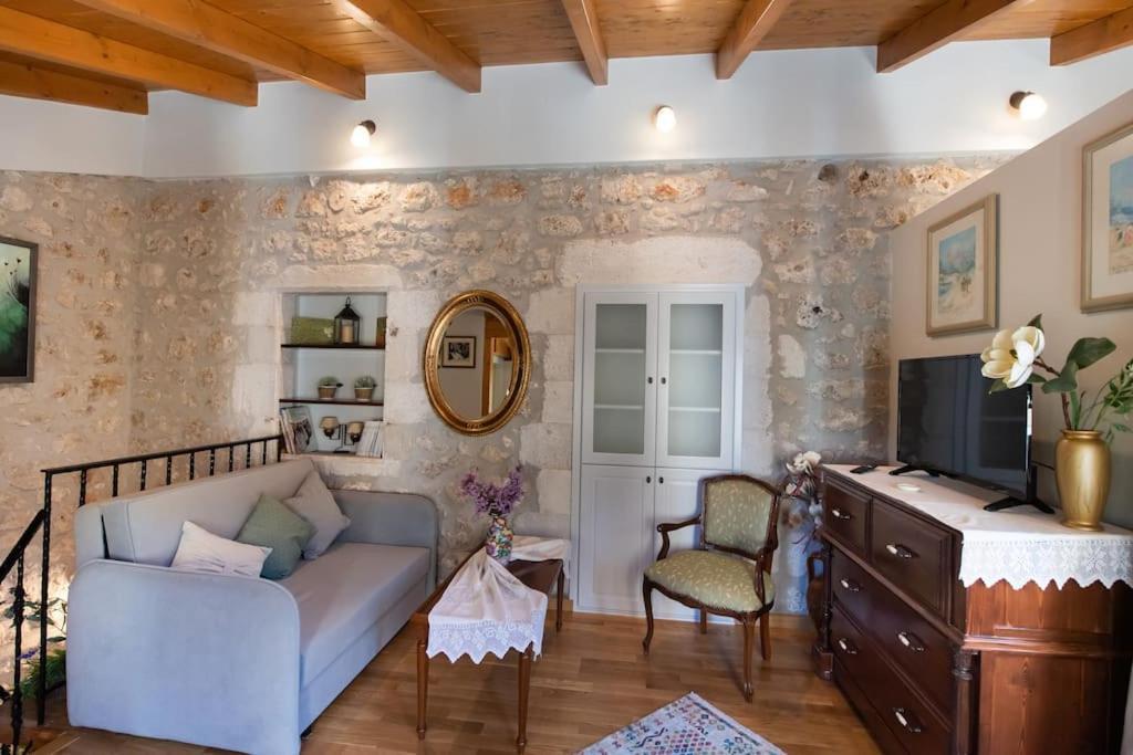 Kariá La Casa Di Bella A Tradional Stone House With Barbecue 빌라 외부 사진